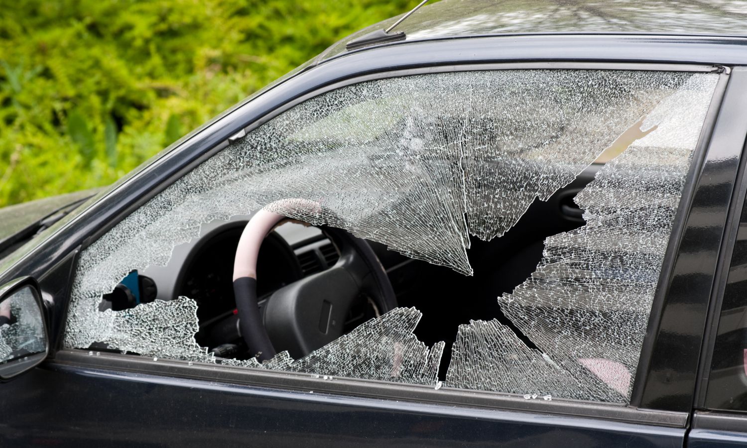 Car Window Replacement in Spanaway, WA — Fast, Affordable, Full-Service Auto Glass You Can Rely On