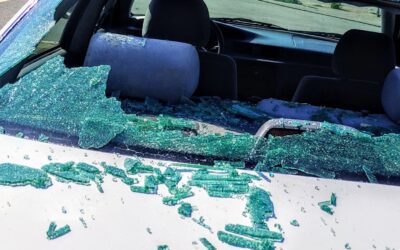 Cracked or Shattered Rear Window? Back Glass Replacement in Fort Lewis